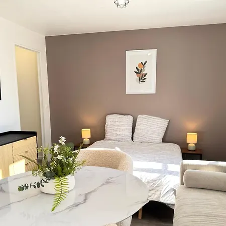 Apartman B5 - Centre-ville - Proche Disneyland Meaux