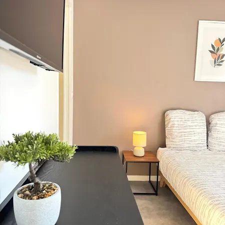B5 - Centre-ville - Proche Disneyland Apartman