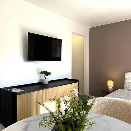 Studio B5 - Centre-Ville Meaux - Proche Disneyland Meaux